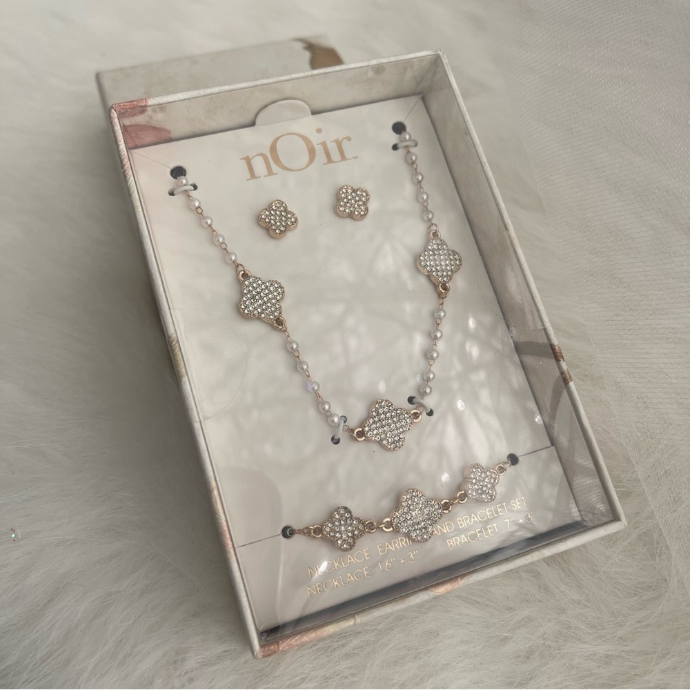 nOir brand Costume Jewelry Set, Necklace, Bracelet and Earrings